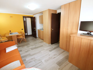 General view thumbnail 16