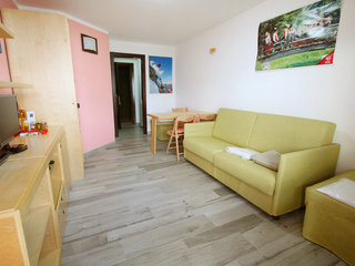 General view thumbnail 19