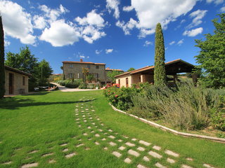General view thumbnail 8