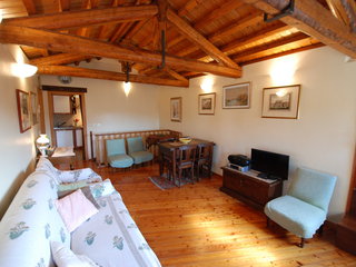 General view thumbnail 4