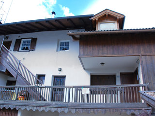 General view thumbnail 2