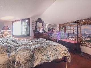Villa Poggiobello - Two Bedroom, Lucca
