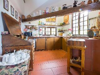 Villa Poggiobello - Two Bedroom, Lucca