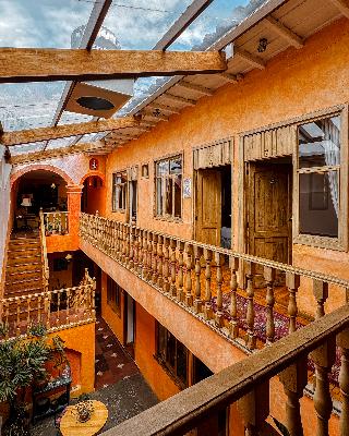 Casa Montalvo Bed & Breakfast
