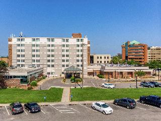 DoubleTree by Hilton Neenah