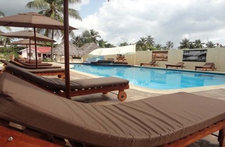Pool thumbnail 3