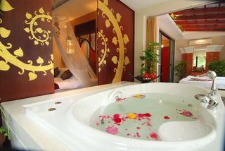 Room thumbnail 5