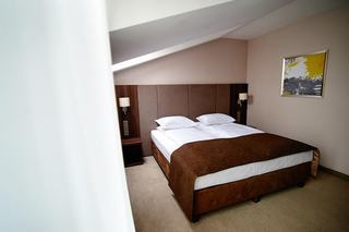 Room Room