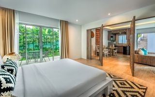Room thumbnail 26