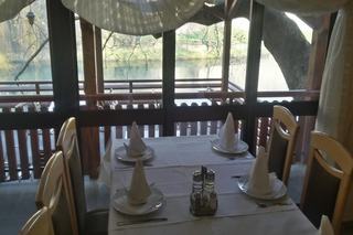 Restaurant thumbnail 4