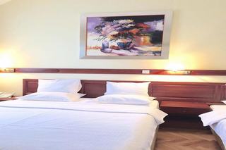 Room thumbnail 15