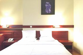 Room thumbnail 13