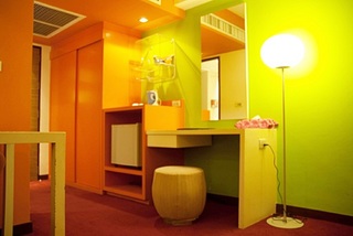 Room thumbnail 1