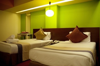 Room thumbnail 5