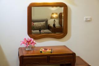 Room thumbnail 12