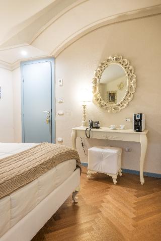 Relais Sassa Al Sole, Pisa