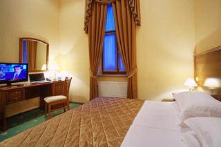 Room thumbnail 5
