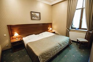 Room thumbnail 19