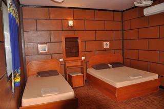 Room thumbnail 9