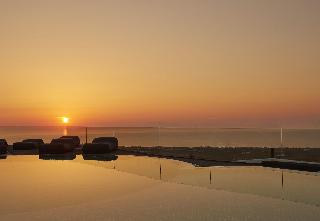 Aperanto Suites