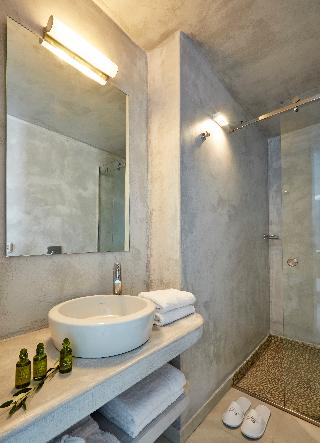Aperanto Suites