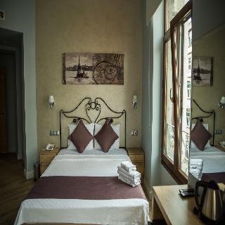 Ragip Pasha Apartments