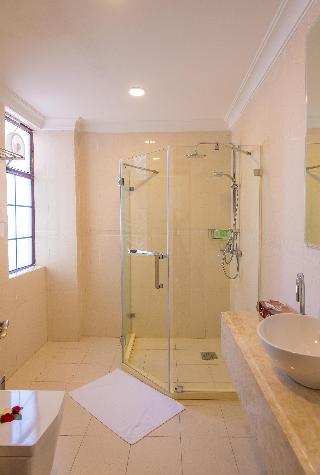 Room thumbnail 125