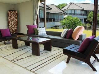 果阿太阳岛水疗套房酒店 Sun Island Suites & Spa Goa Gong