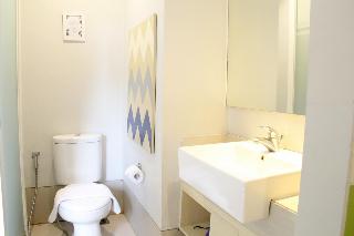 Room Room