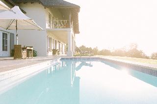 The Thatch House The Thatch House