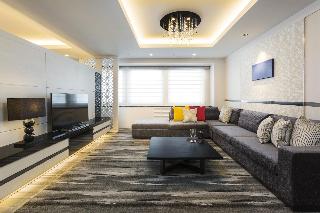 Room:SUI.NM