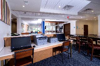 Holiday Inn Express and Suites Rochester Hills Det