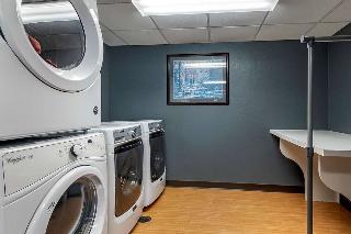 Mainstay Suites Emporia