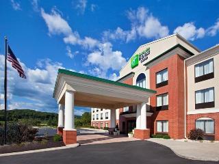Holiday Inn Express and Suites Dubois
