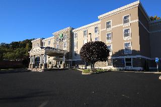Holiday Inn Express & Suites Danbury - I-84