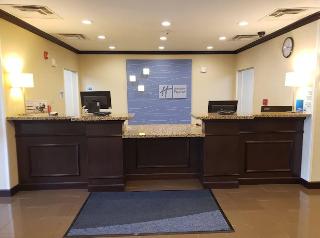 Holiday Inn Express and Suites Cambridge