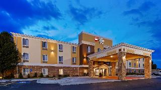 HOLIDAY INN EXPRESS HOTEL AND SUITES LIBERAL