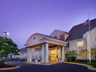 HOLIDAY INN EXPRESS HOTEL AND SUITES ANNAPOLIS