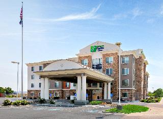 Holiday Inn Express & Suites Ontario