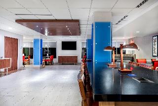 Holiday Inn Express Suites DaphneSpanish Fort Area