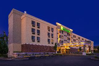 DoubleTree by Hilton Concord Downtown