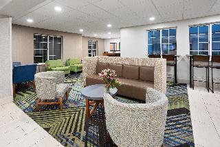 Holiday Inn Express Suites Acme-Traverse City IHG