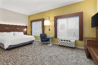 1 King Bed Suite Comm Access Roll Shower