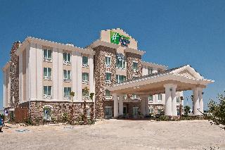 Holiday Inn Express and Suites Pearsall