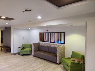 Holiday Inn Express & Suites Sheldon By IHG