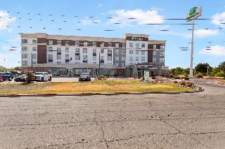 Holiday Inn Hotel and Suites Waco Northwest