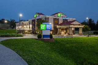 Holiday Inn Express and Suites Lewisburg
