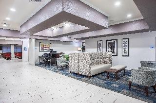 Holiday Inn Express & Suites Glasgow