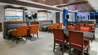 Holiday Inn Express and Suites Medina