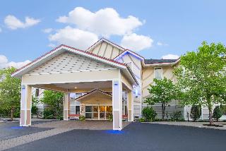 Holiday Inn Express and Suites Brattleboro